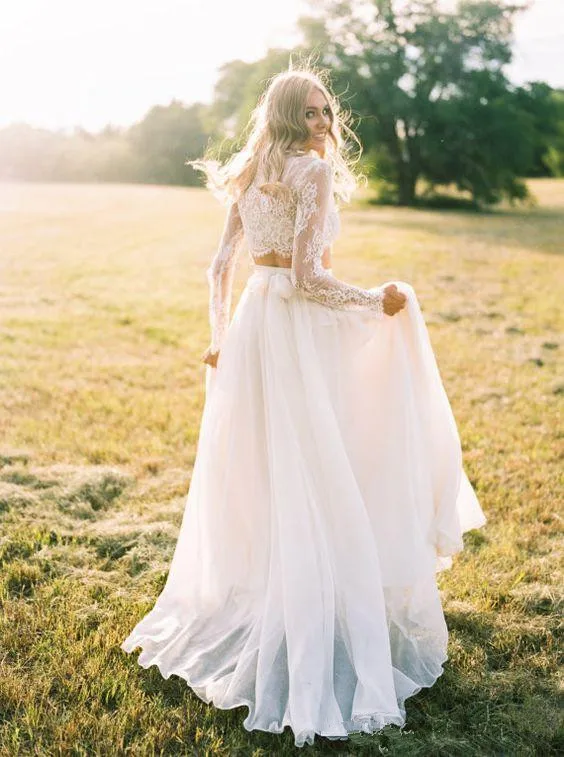 2017-new-romantic-two-pieces-bohemian-wedding-dresses-long-sleeves-lace-crop-top-chiffon-beach-country-wedding-gowns (2)_