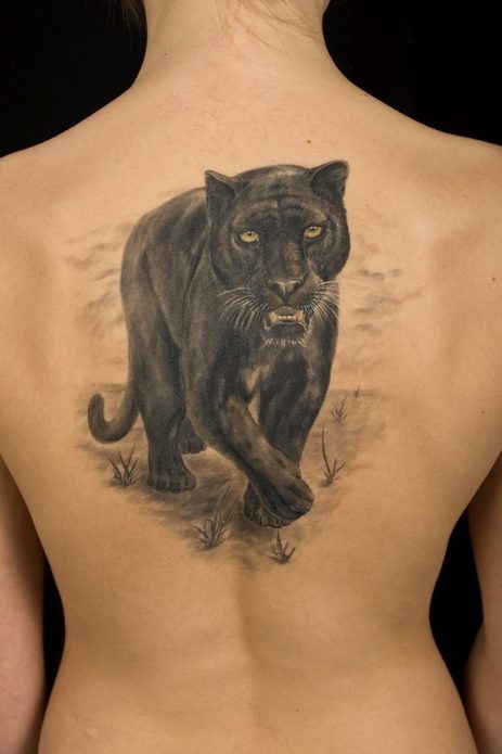 большая пантера на всю спине тату