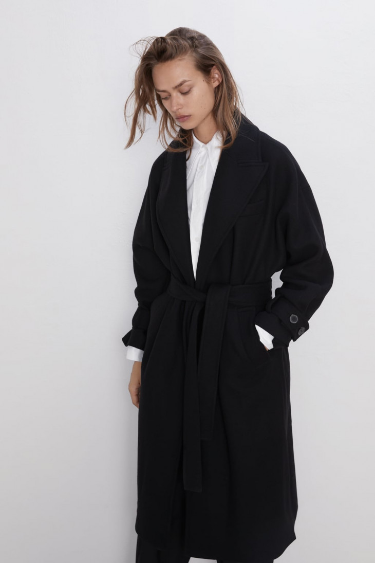 Классическое черное пальто Zara
