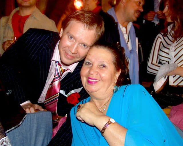Евгений Миронов с мамой