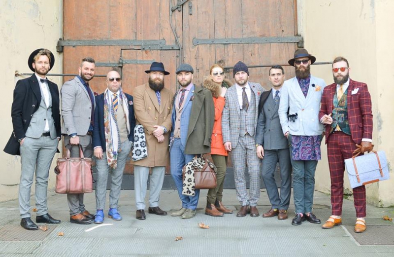 Стильные итальянские мужчины на выставке моды Pitti Uomo