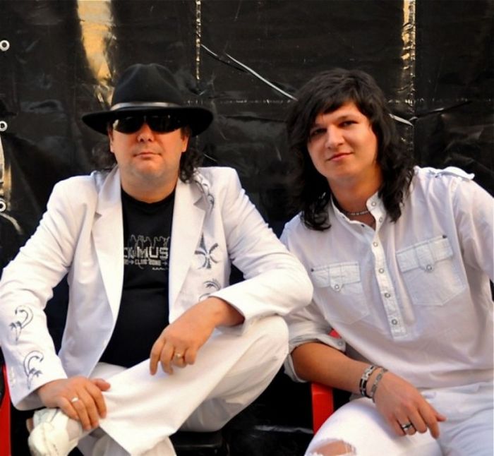 Как сложились судьбы звезд отечественной эстрады 90-х (52 фото) Как сложились судьбы звезд отечественной эстрады 90-х (52 фото)