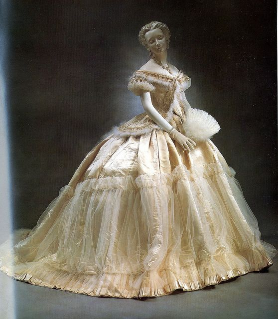 Бальные платья XIX века, фото № 35