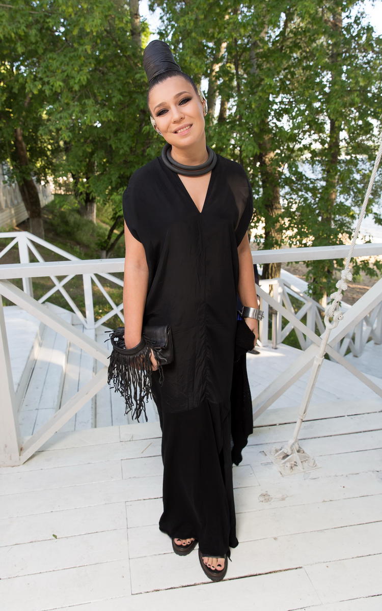 Street Goth — новый стиль, захватывающий уличную моду, фото № 21