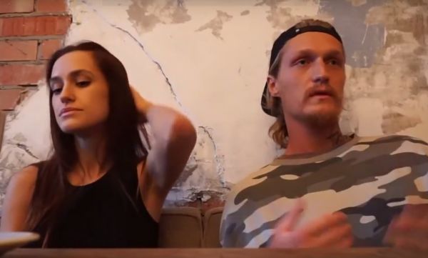 Александр Тихомиров опубликовал видео, в котором рассказал из-за чего расстался с Мэри Шум