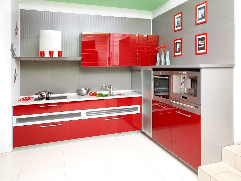 Отделка стен кухни пластиковыми панелями