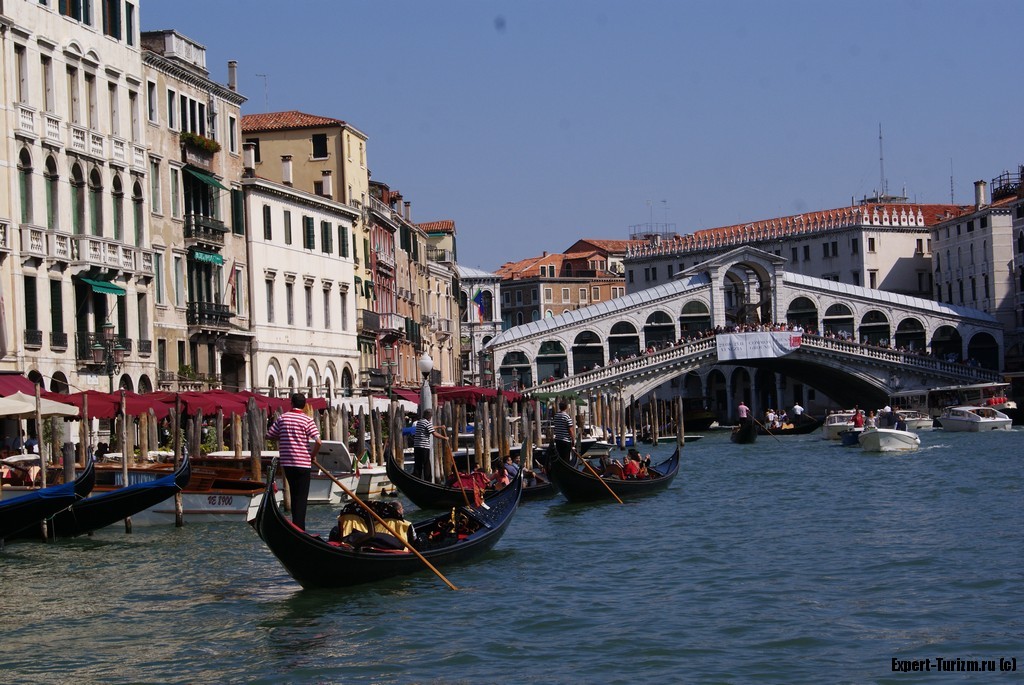 Венеция, как передвигаться и где жить.