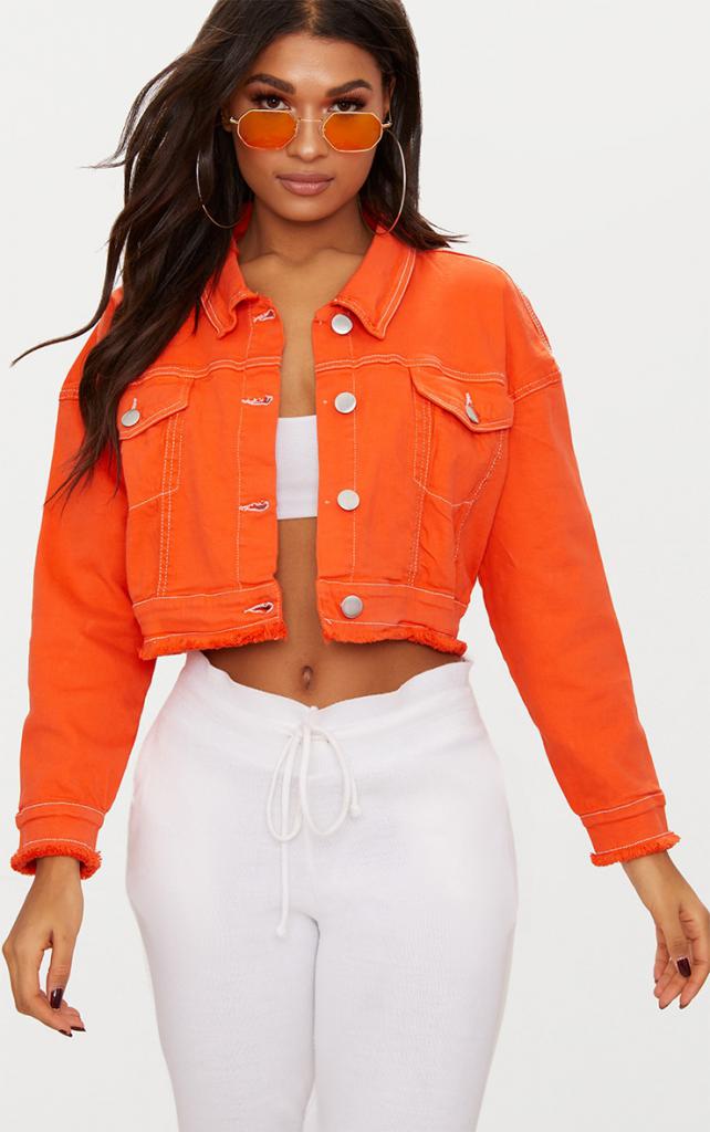 оранжевая короткая курточка