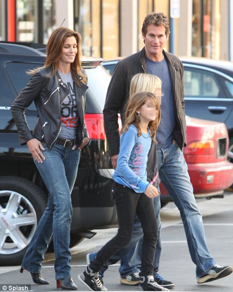 Cindy Crawford and her family visit Cross Creek in Malibu, California.