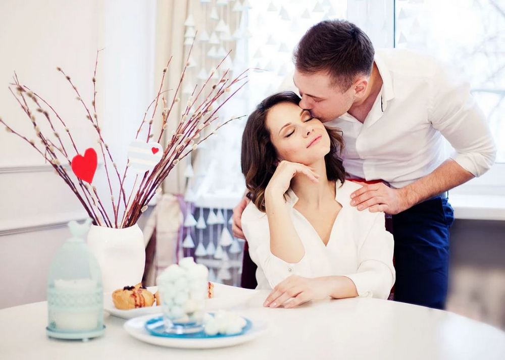 Подарок любимой девушке на 14 февраля