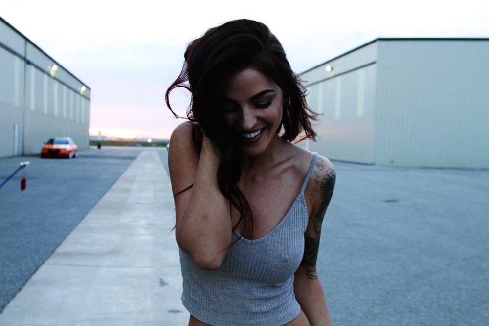 Дерзкие и сексуальные фотографии девушек Дерзкие и сексуальные фотографии девушек