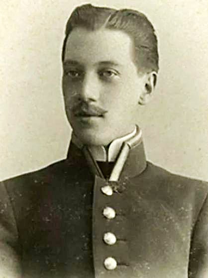 Nikolay-Gumilev-fotografiya-1906-goda