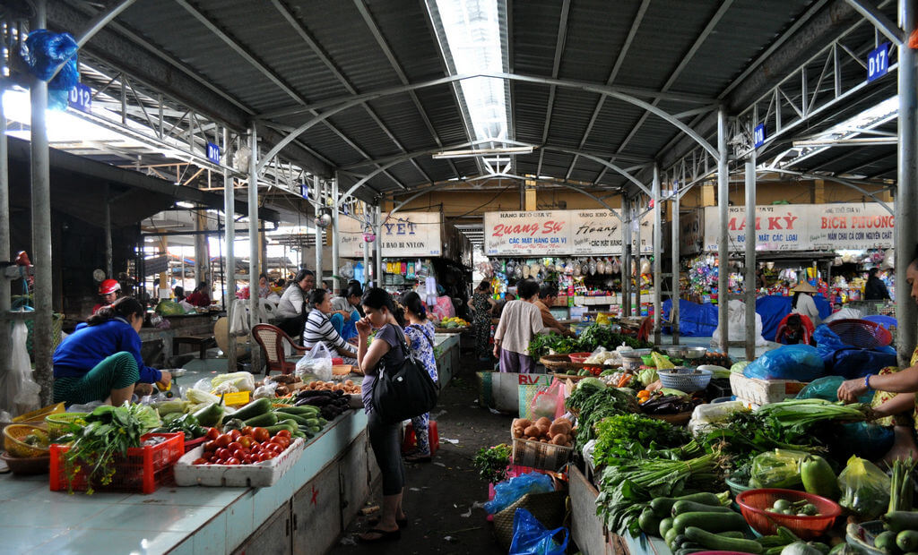 Овощные ряды на рынке Ксом Мой, Нячанга