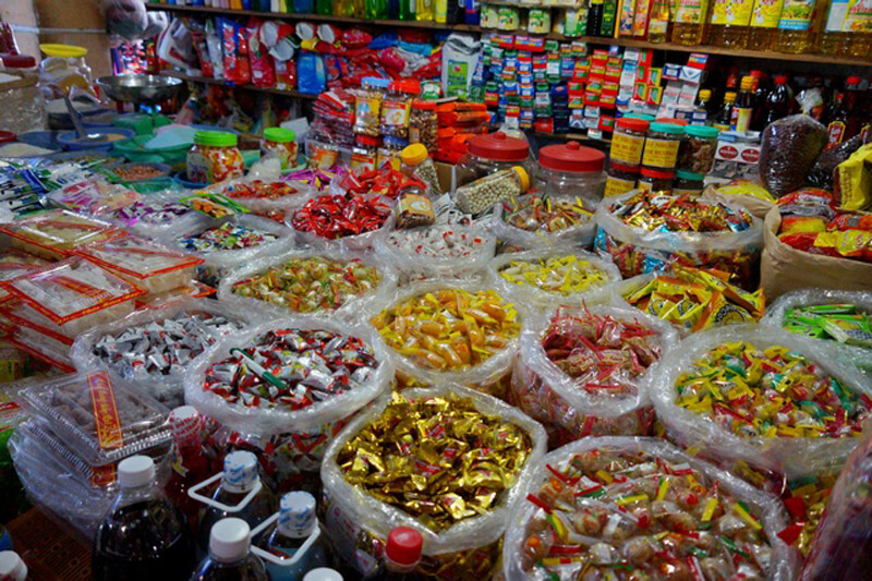 Сладости на рынке Chợ Ngọc Hiệp