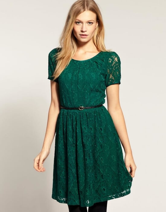 Платье изумрудного цвета фото