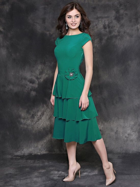 Платье изумрудного цвета фото