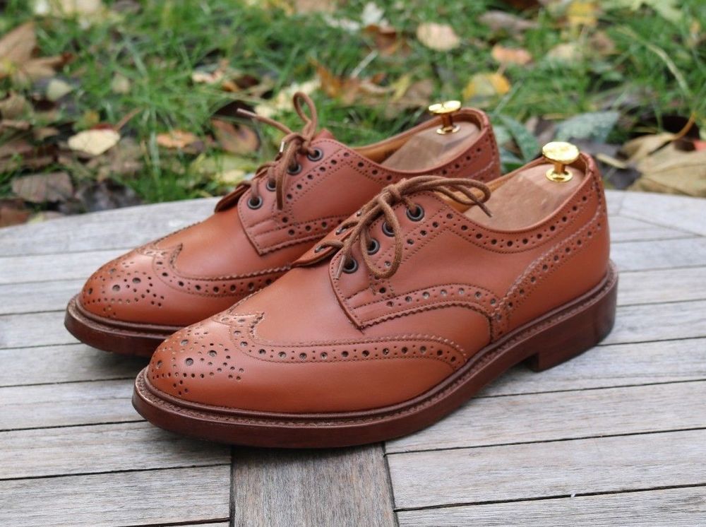 Броги Tricker’s