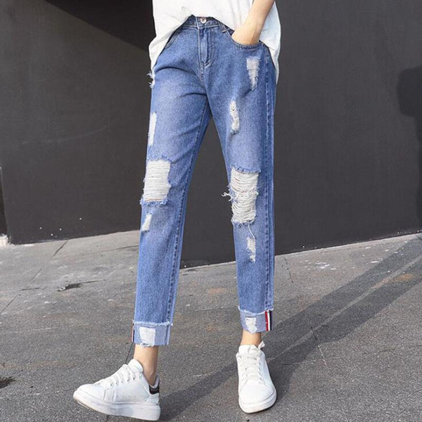 Тонкие джинсы для женщин