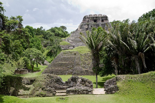 xunantunich