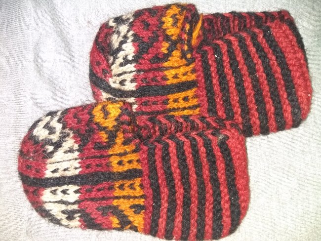 Зимние вязаные носки-следы