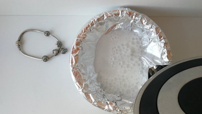 Годами проверенный метод Как почистить серебро в домашних условиях