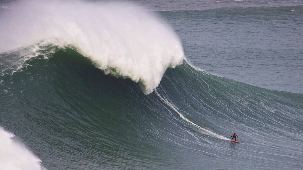 Волна Nazare