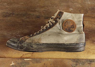 Баскетбольные кроссовки Converse. 1936 год.