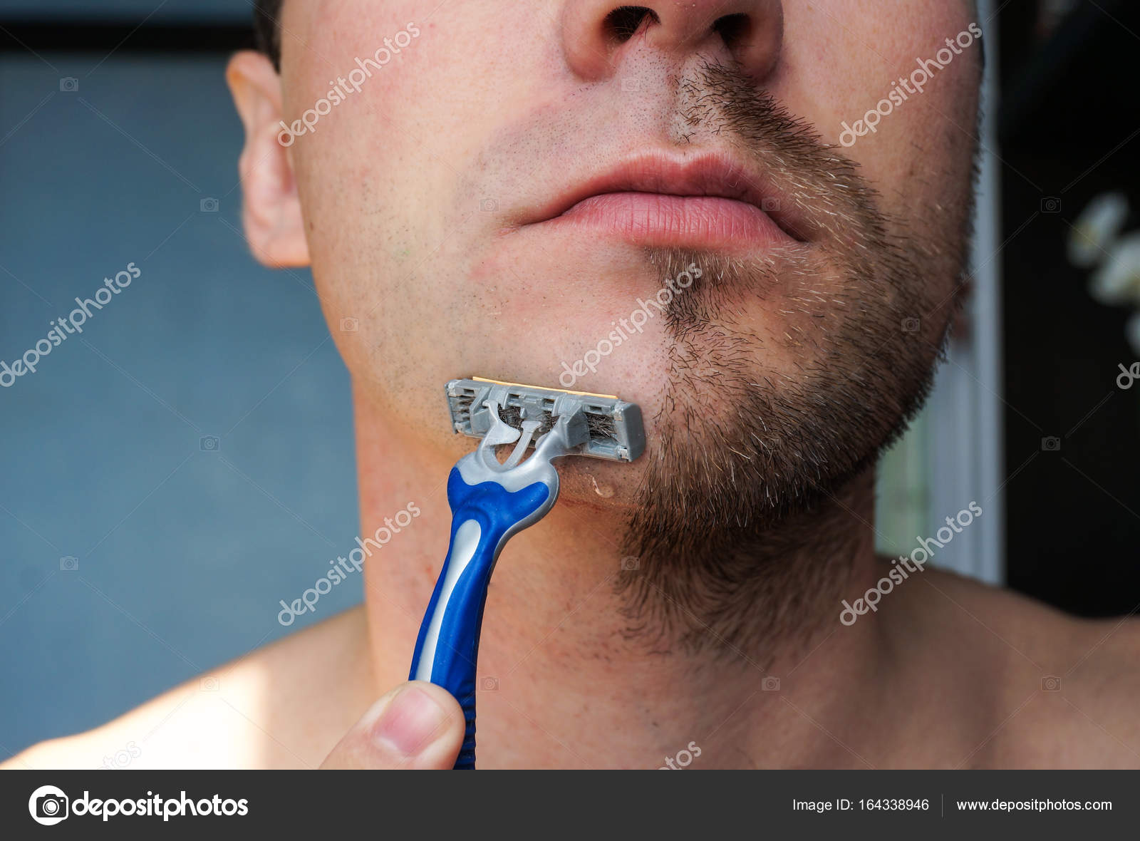 Shaving dick