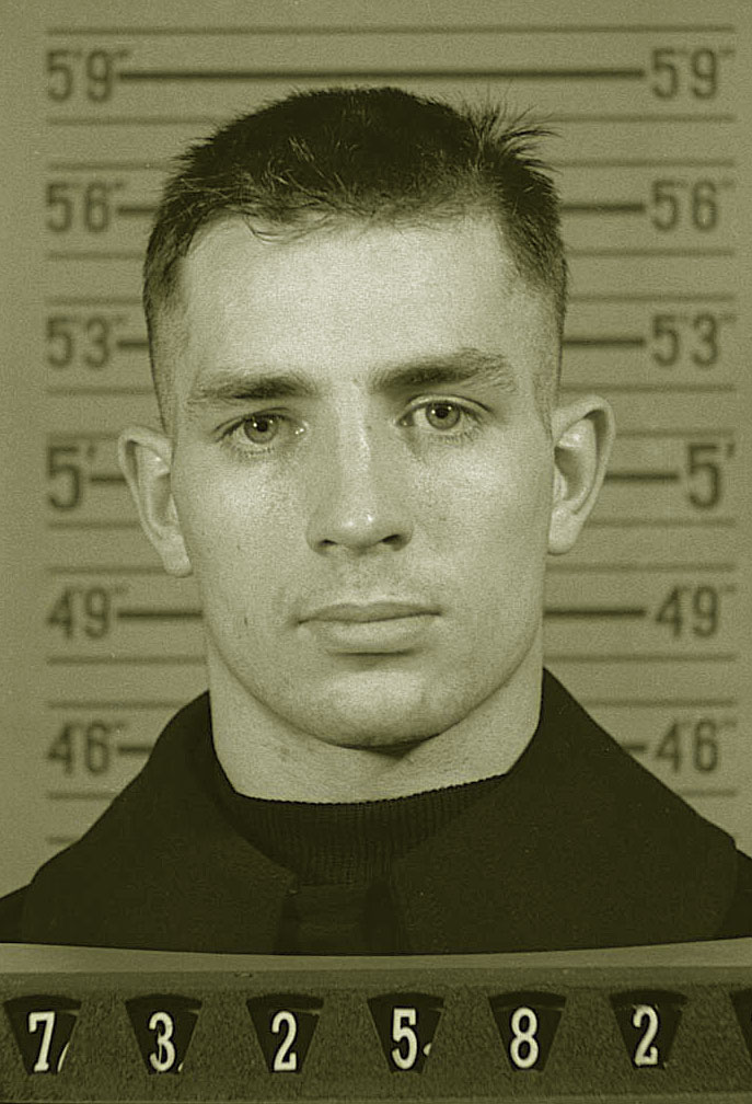 Джек Керуак в военном комиссариате. 1943 год