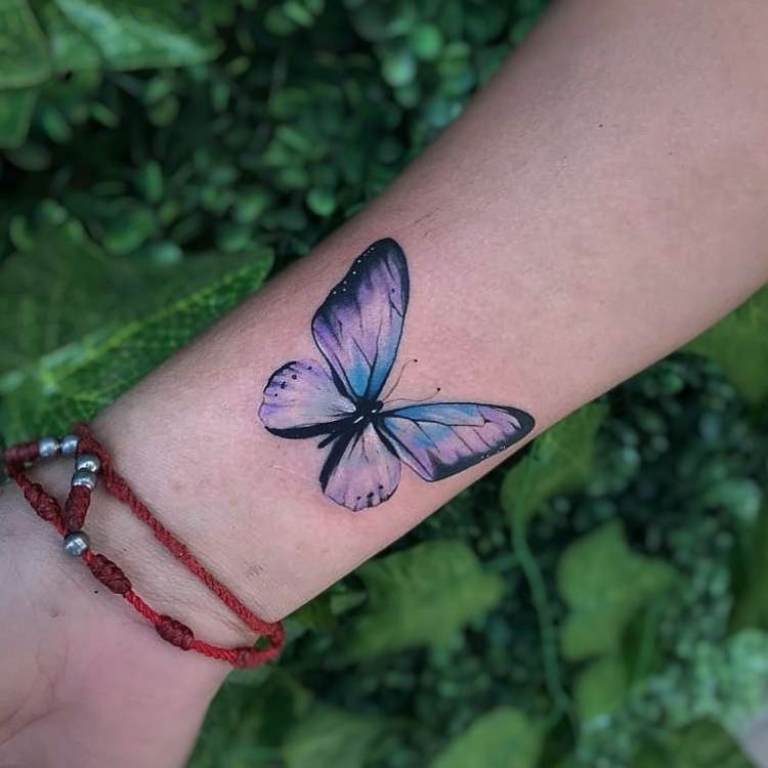 татуировки для девушек бабочки