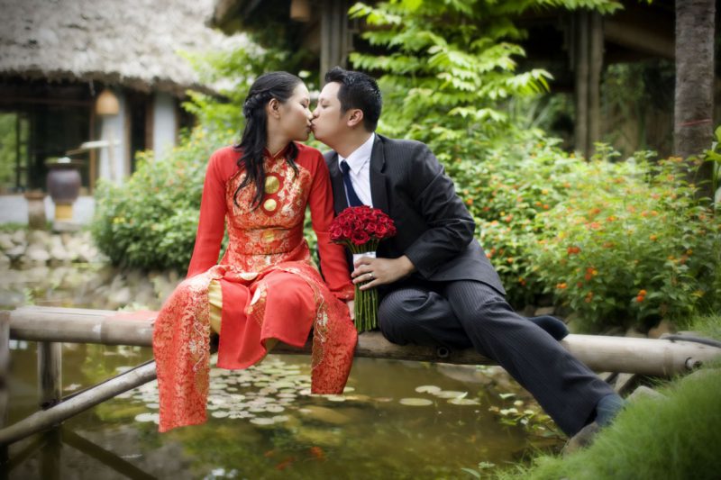 Традиционный свадебный наряд невесты из Вьетнама