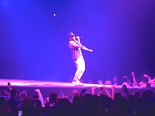 Kendrick Lamar at Øyafestivalen 2013.jpg
