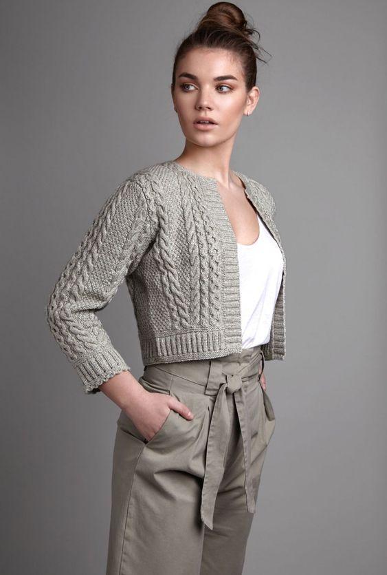 короткий кардиган спицами