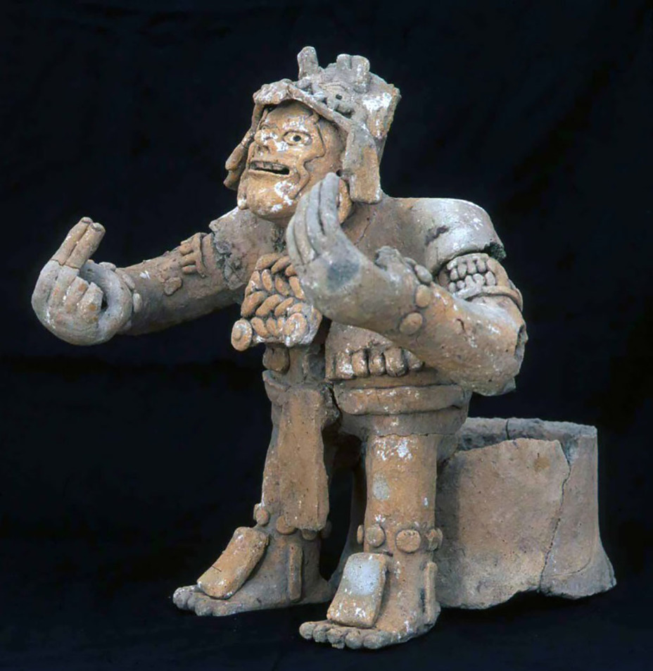 ​Глиняная статуэтка, найденная при раскопках города Сакпетен. itzaarchaeology.com - Тайясаль 1524–1624: последний оплот майя 
