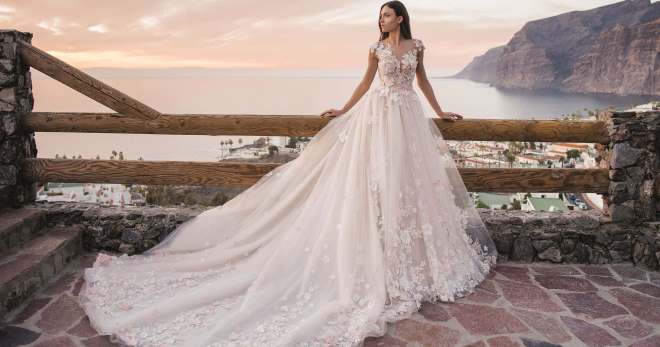 Свадебные платья 2019 – модные тенденции, цвета, фасоны