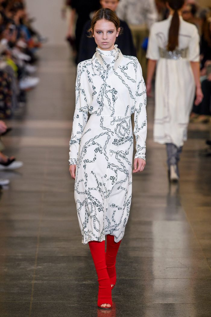 Черно-белое платье Victoria Beckham Черно-белое платье Victoria Beckham