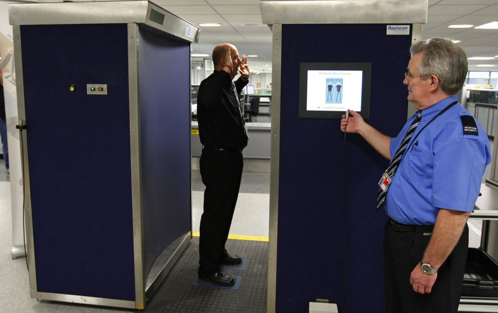 Опасен ли для человека сканер в аэропорту