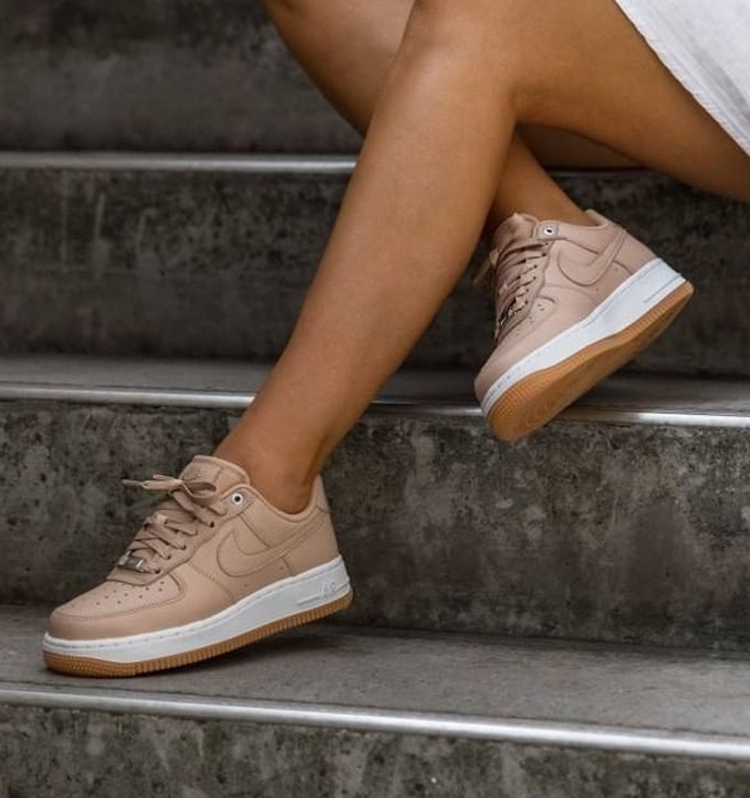 модные кроссовки 2020