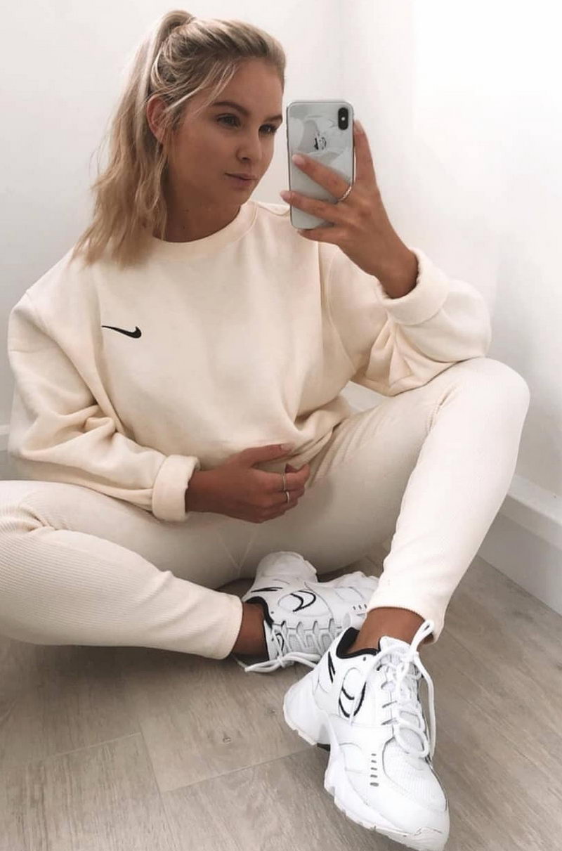 модные кроссовки 2020