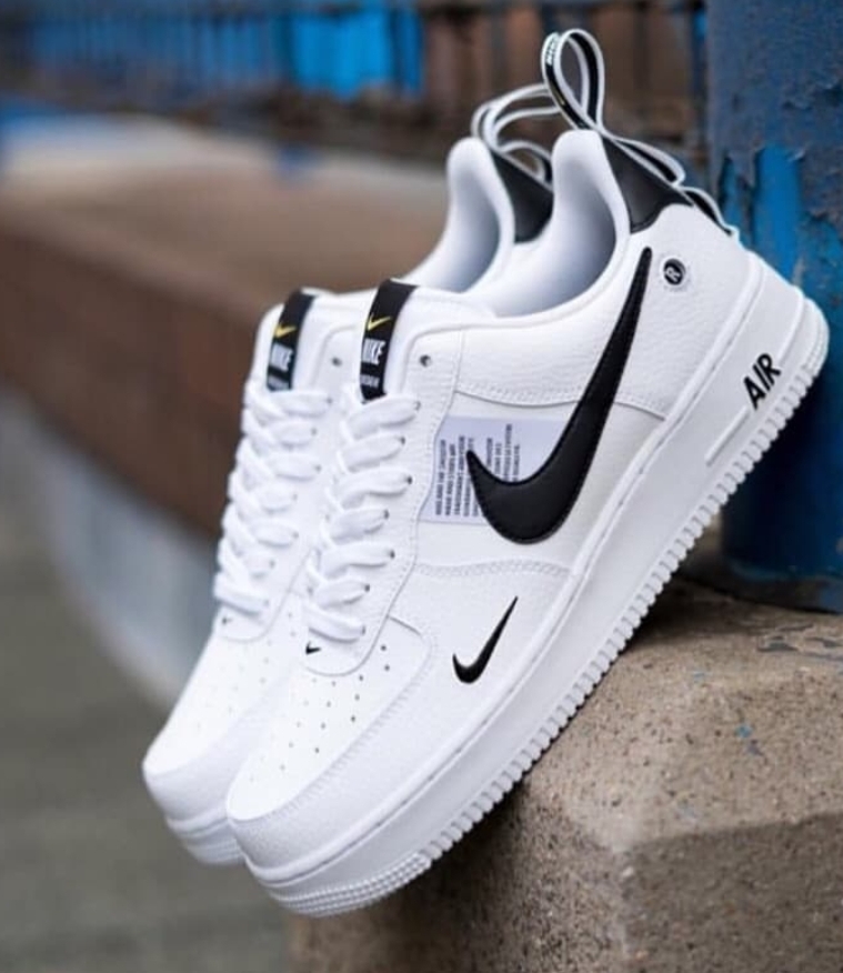 модные кроссовки 2020